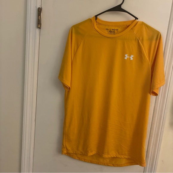 Under Armour Men's Bright Yellow Short Sleeve Tee Size Small - Picture 2 of 7